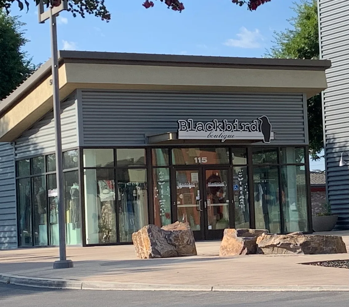 Blackbird Boutique business photo