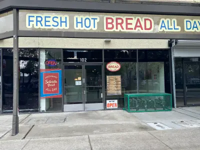 Fresh Hot Bread All Day, Google photo 3