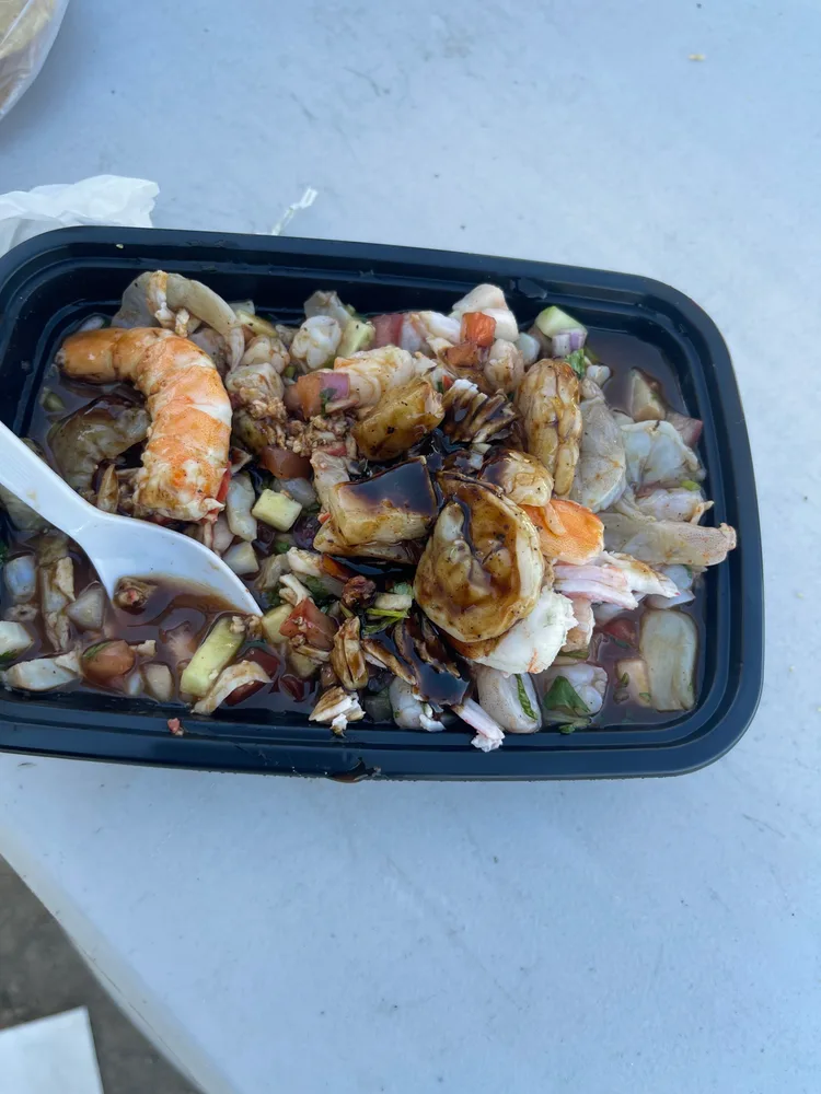 Mariscos El Tati business photo