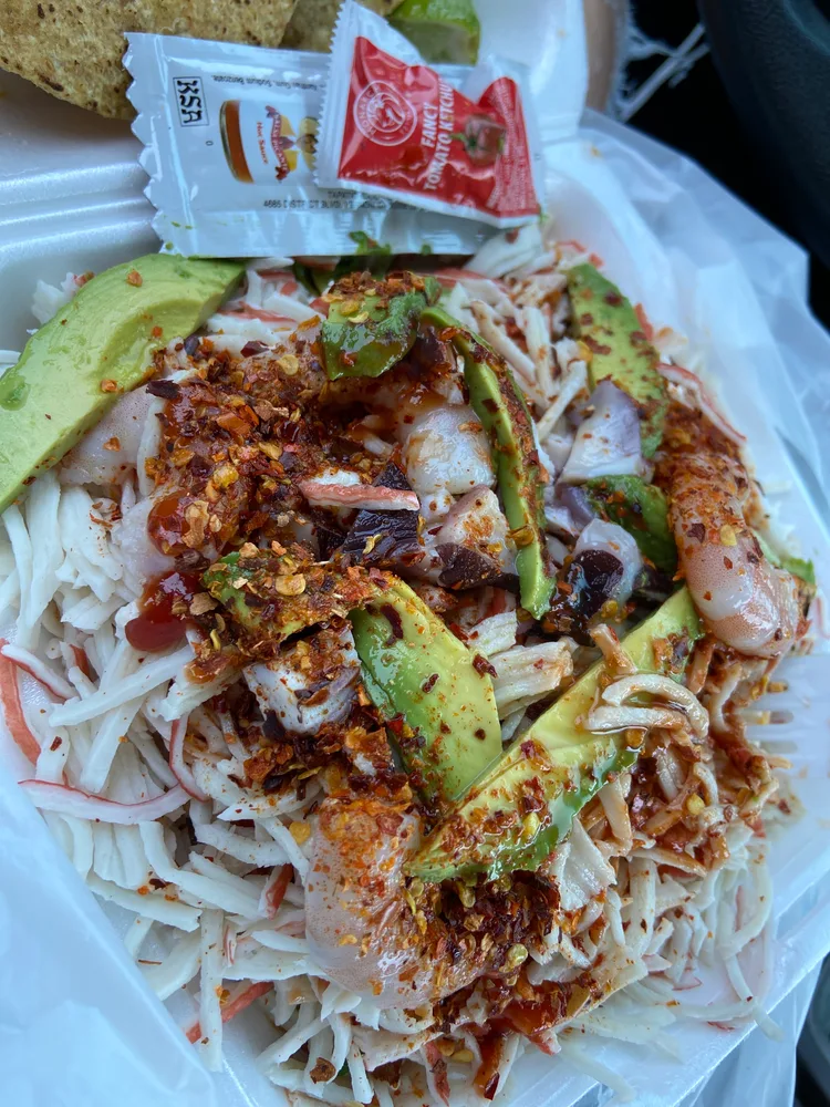 Mariscos El Tiburon business photo