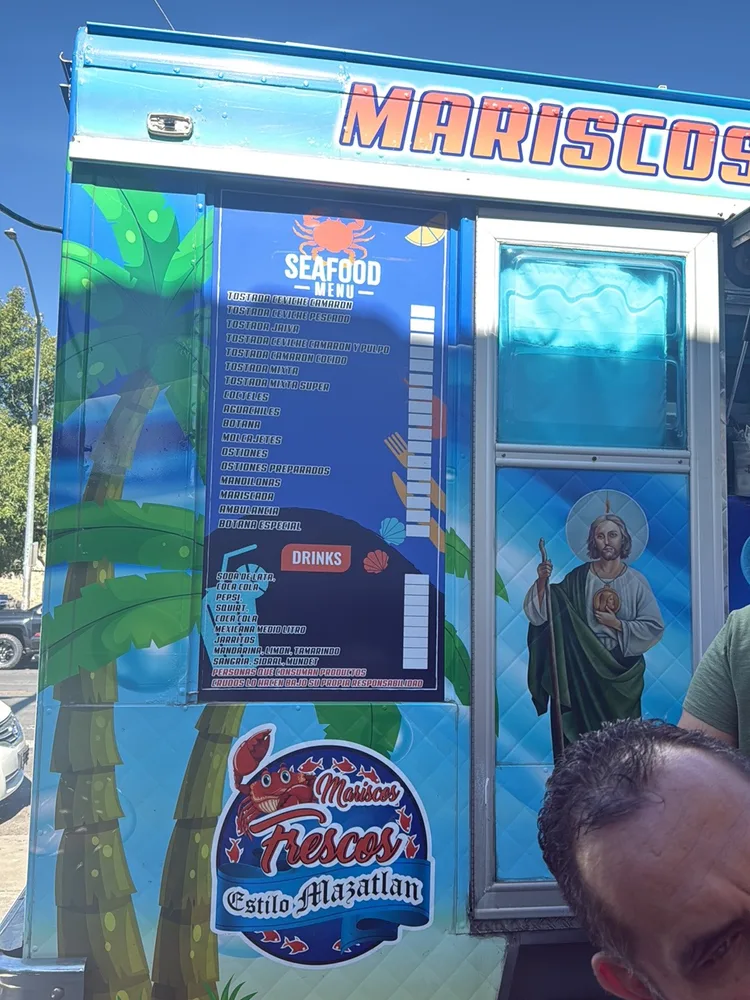 Mariscos frescos estilo Mazatlan business photo